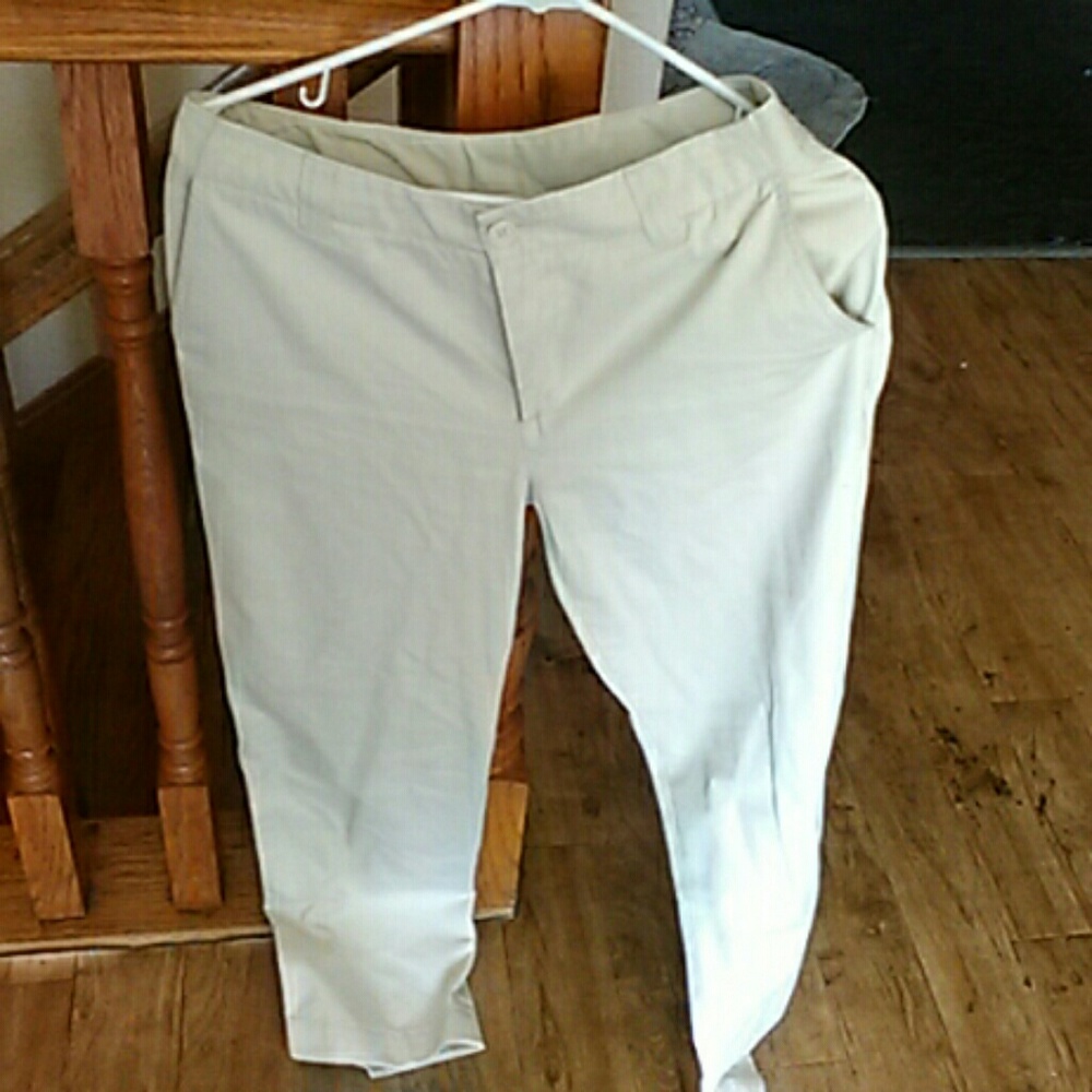 Gap Khakis